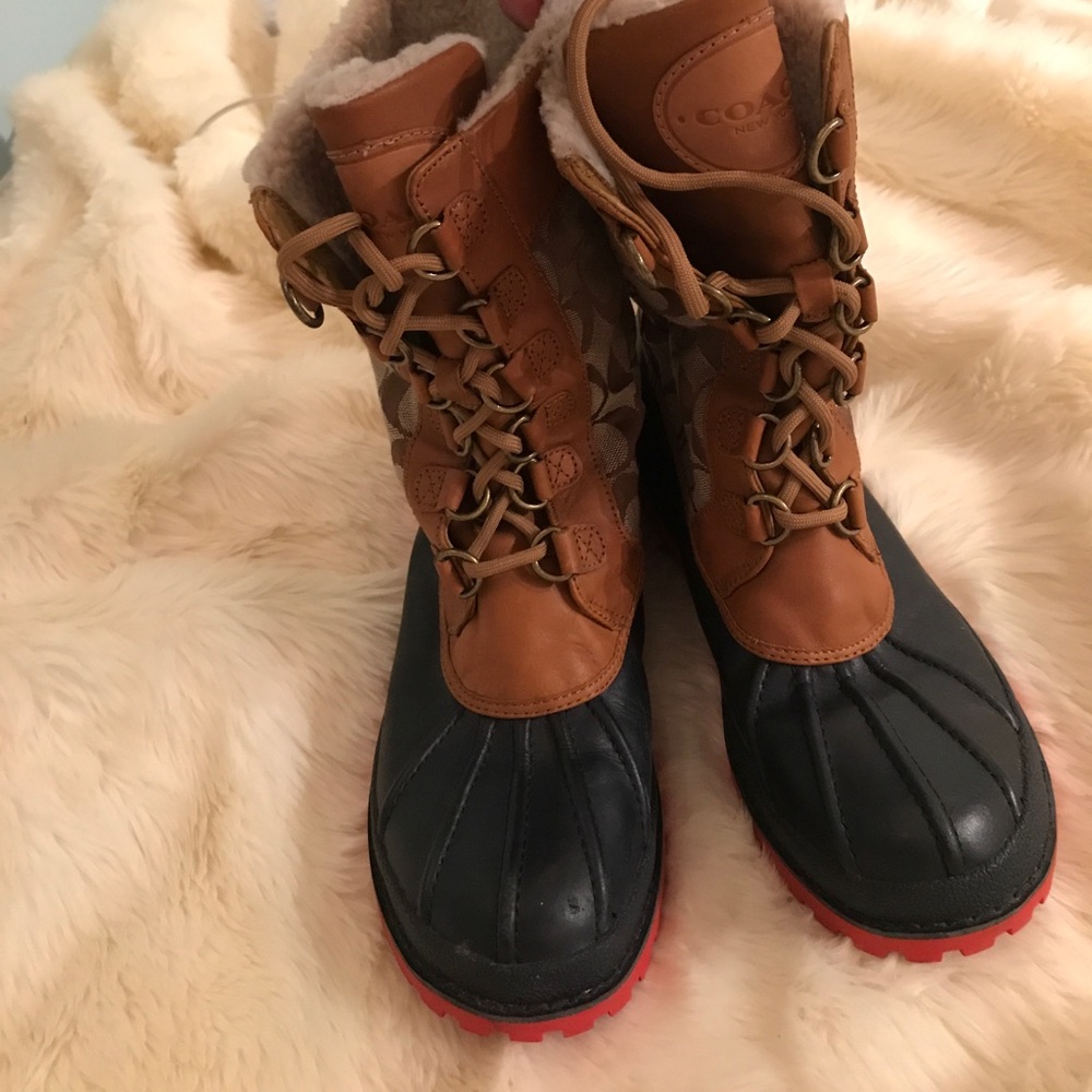 Coach fur lined winter boots size 9.5